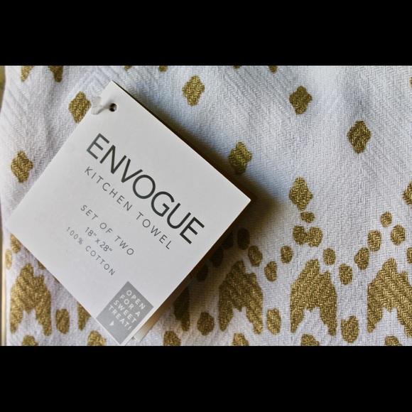 ENVOGUE KITCHEN TOWEL SET OF TWO GOLD DESIGN - Picture 2 of 4